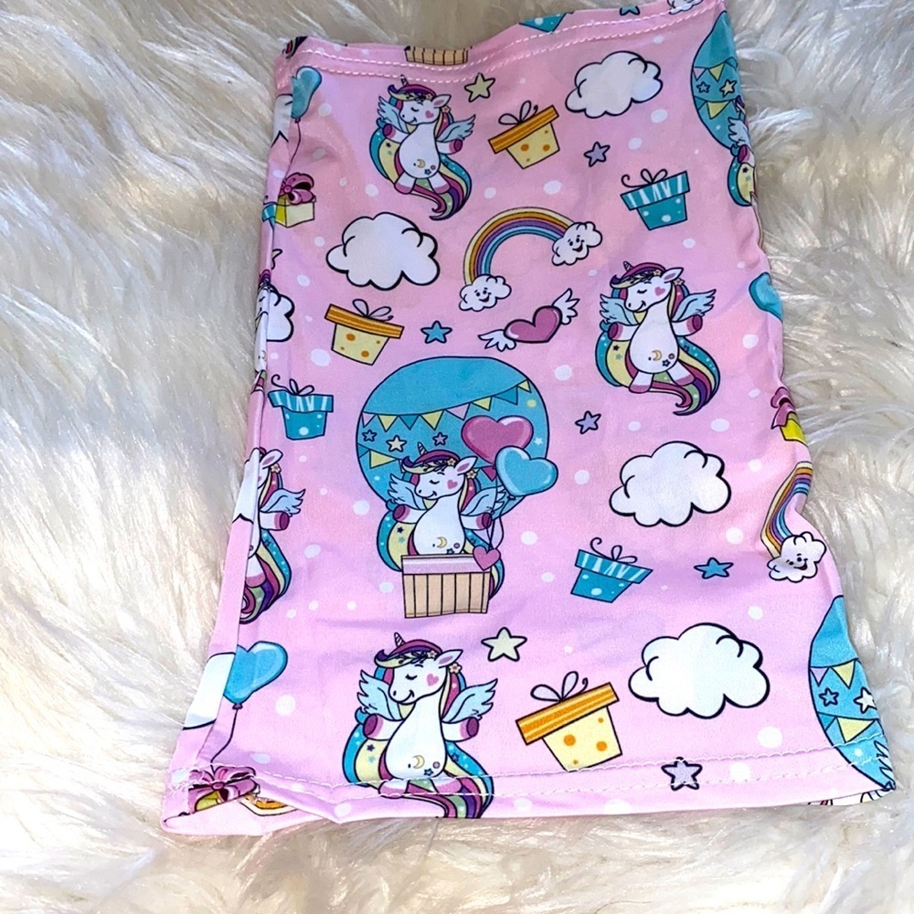 New Without Tags Girls FaceNeck Gator New Without Tags Girls FaceNeck Gator